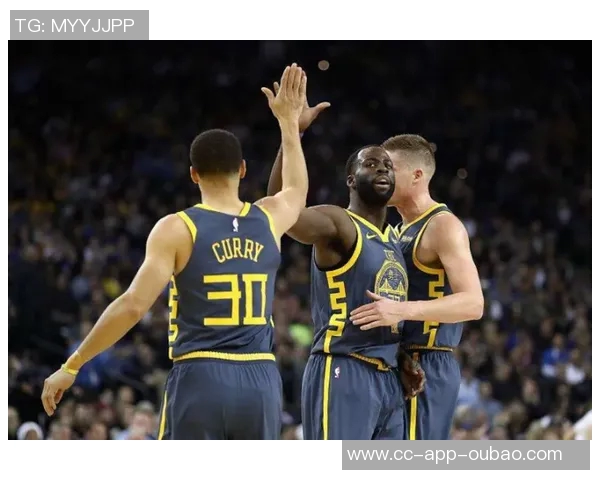 马丁谈追梦争吵后情绪低落如孩童抱球独自回房的心境