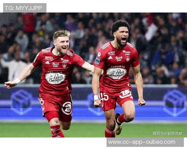 法甲本赛季前17轮现场观众人数创新高达421万人次引发热议