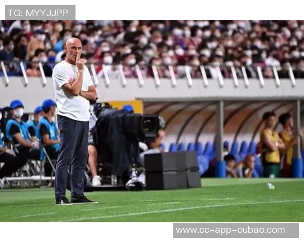 穆斯卡特因生理需求暂离赛场并非因失误情绪失控